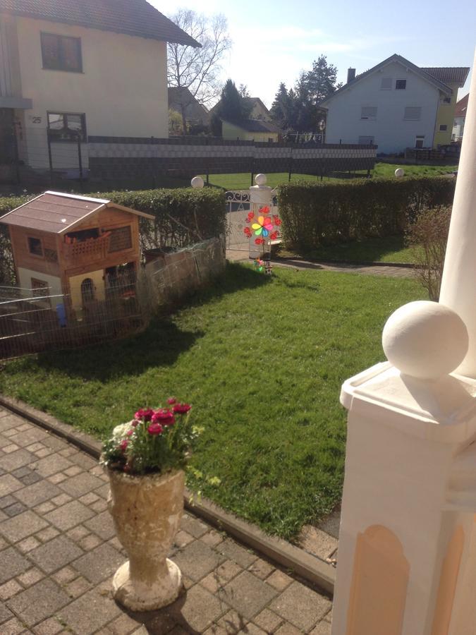 Gaestehaus Tante Tienchen 7 Minuten Zu Fuss Zum Europa Park , Plus Kostenloses Parkplatzticket Rulantica ,Alle Unsere Suiten Haben Einen Balkon Rust Dış mekan fotoğraf