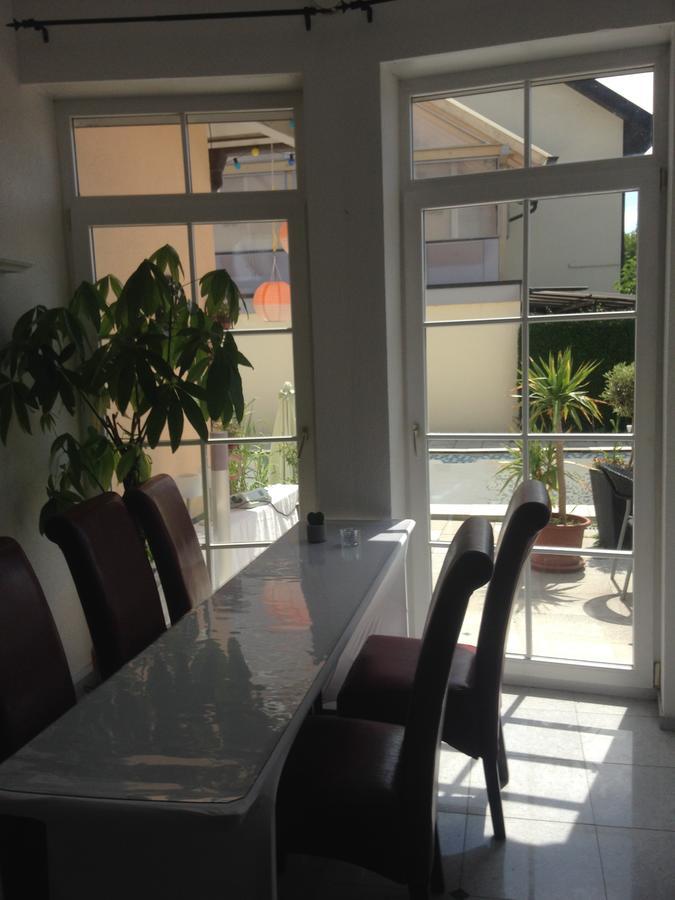 Gaestehaus Tante Tienchen 7 Minuten Zu Fuss Zum Europa Park , Plus Kostenloses Parkplatzticket Rulantica ,Alle Unsere Suiten Haben Einen Balkon Rust Dış mekan fotoğraf