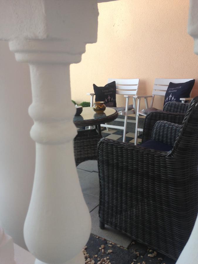 Gaestehaus Tante Tienchen 7 Minuten Zu Fuss Zum Europa Park , Plus Kostenloses Parkplatzticket Rulantica ,Alle Unsere Suiten Haben Einen Balkon Rust Dış mekan fotoğraf